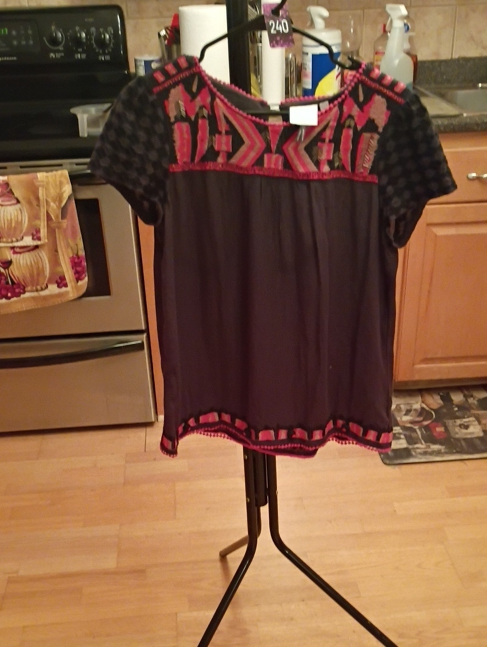 HD in Paris By Anthropolgie Black ShortSleeve Blouse with Orang Embroidered Yoke